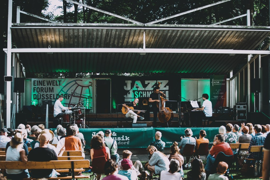 persian chanson meets jazz